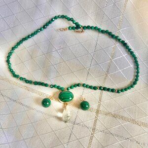 14K Ross Simons, Avi Soffer Israel Green Malachite Green Amethyst Drop Necklace
